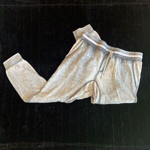 Men’s Gray Stretch Polyester / Cotton Blend Joggers with Back Pocket Size Large